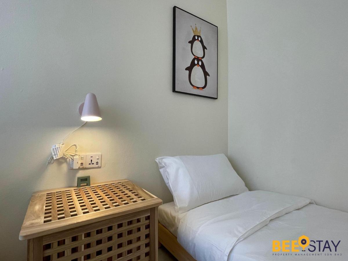 Jenjarom 9 Modern Homestay Jenjarum Eksteriør billede